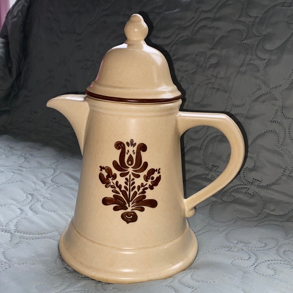 Vintage Pfaltzgraff Village pitcher